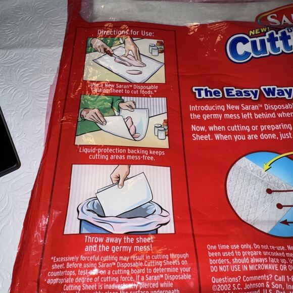 Saran Disposable 17 Cutting Sheets 9.68 X 11.75 New Opened Easy Clean Up Safe - Picture 3 of 4